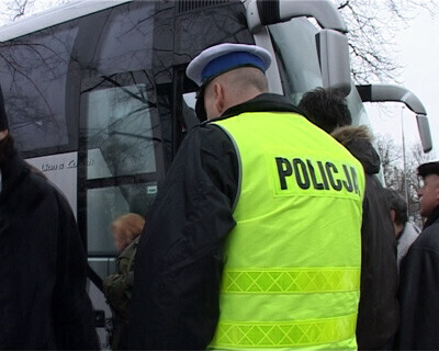 Będą kontrolować autokary