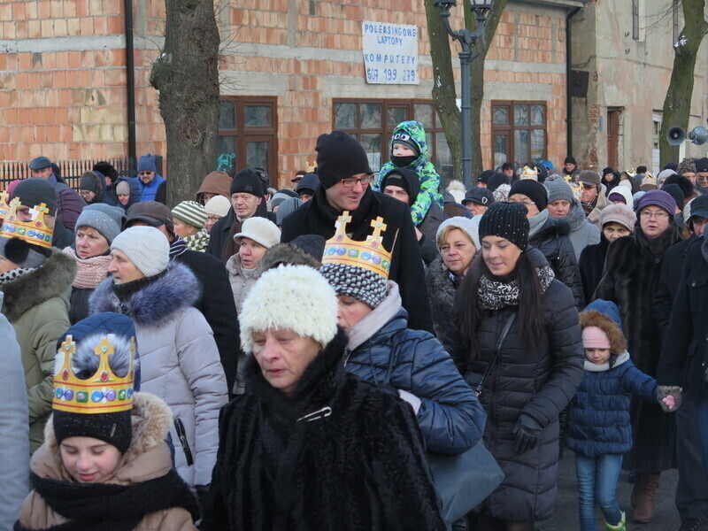Zdjęcie 16: Orszak Trzech Króli w Piotrkowie [GALERIA]