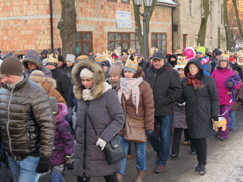 Zdjęcie 24: Orszak Trzech Króli w Piotrkowie [GALERIA]