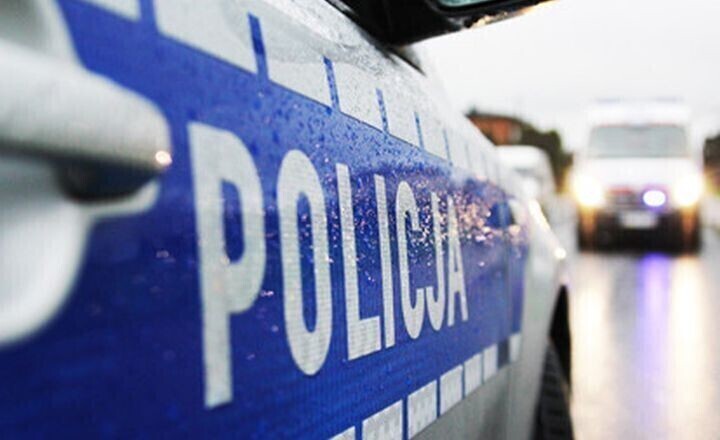 Wypadek w Przygłowie na DK 12. Pieszy w szpitalu