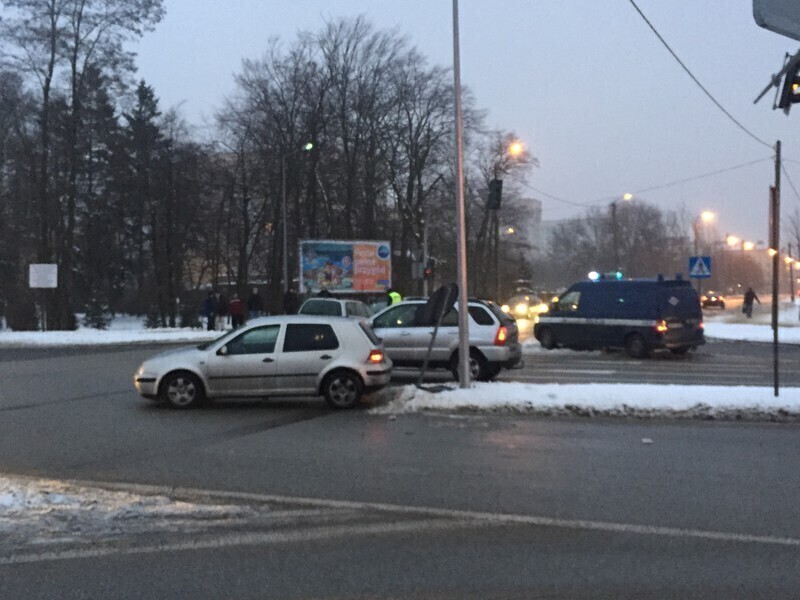 Zdjęcie 3: Kolejna kraksa w Piotrkowie