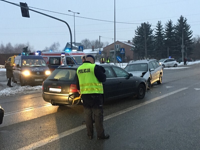 Zdjęcie 4: Kolejna kraksa w Piotrkowie