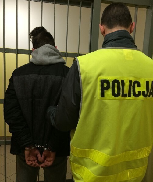 Zdjęcie 4: Kurier okradał firmę, w której pracował 