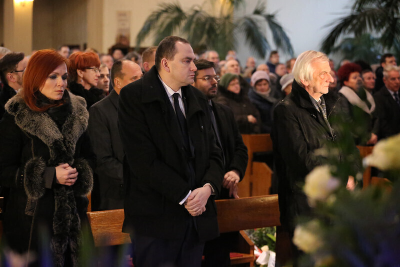 Zdjęcie 2: Pogrzeb posła Wójcikowskiego