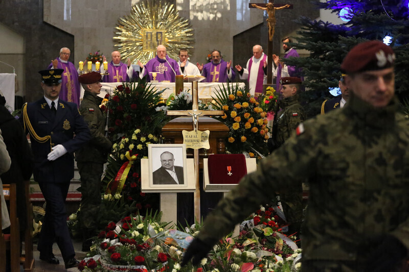 Zdjęcie 4: Pogrzeb posła Wójcikowskiego