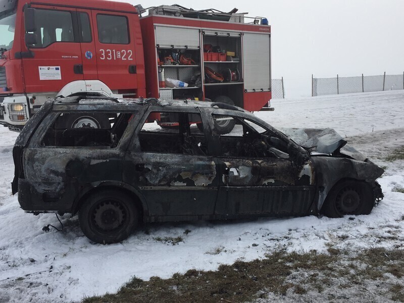 Zdjęcie 5: Dwa karambole na A1! Ponad 70 aut rozbitych