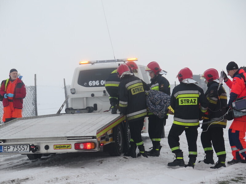 Zdjęcie 29: Dwa karambole na A1! Ponad 70 aut rozbitych