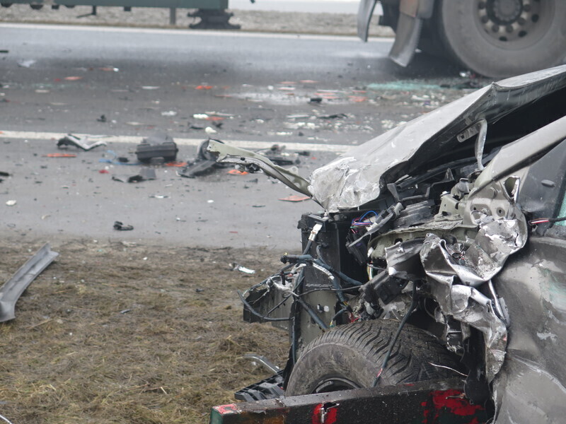 Zdjęcie 61: Dwa karambole na A1! Ponad 70 aut rozbitych