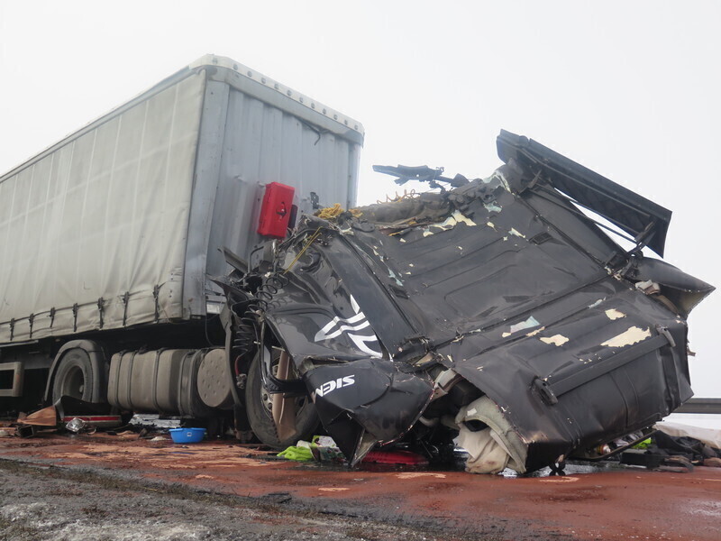 Zdjęcie 65: Dwa karambole na A1! Ponad 70 aut rozbitych