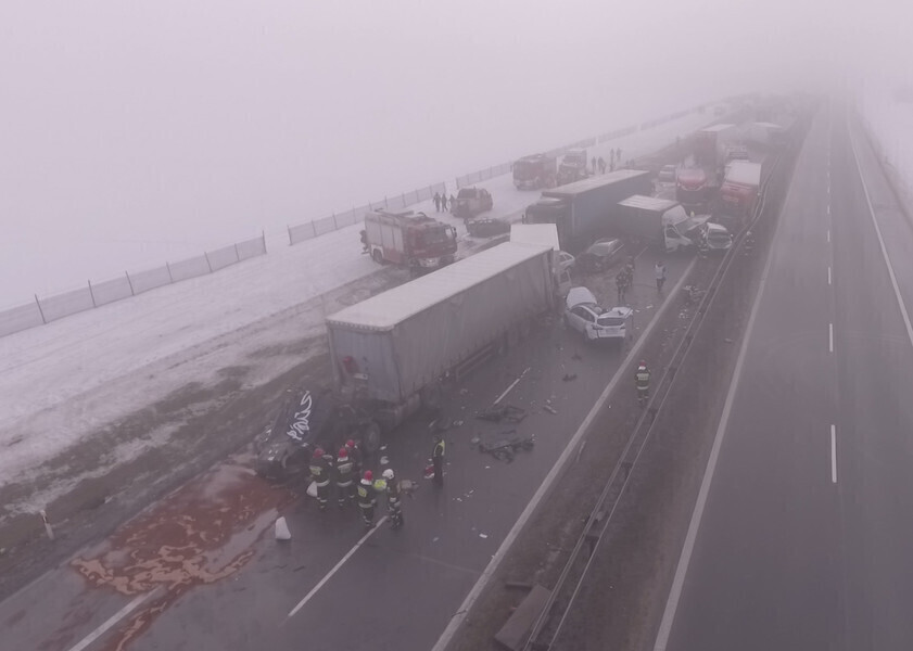 Karambol na A1 okiem drona VIDEO