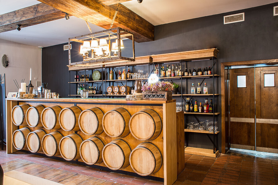 Otwarcie restauracji Miód i Wino w Sulejowie - koncert Mateusza Żerka