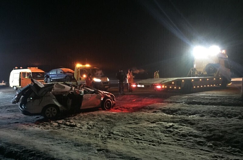 Zdjęcie 6: Kilkanaście godzin usuwali skutki karamboli 