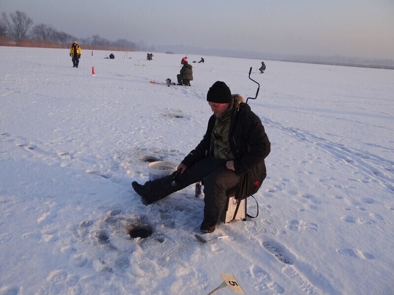 Zdjęcie 14: Sławek Kaźmierczak wygrał Podlodowe Zawody o Mistrzostwo Koła