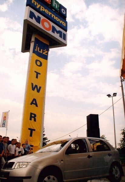 Zdjęcie 4: O tym, kto nie chciał hipermarketu w Piotrkowie. Pamiętacie? 