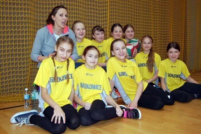 Pierwsze koty za płoty dziewczyn z GUKS Gorzkowice