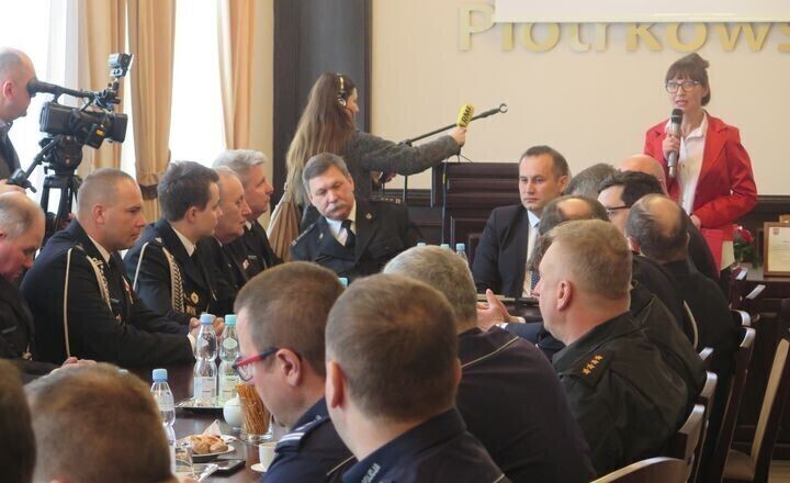 Zdjęcie 1: Służby ratownicze spisały się na medal