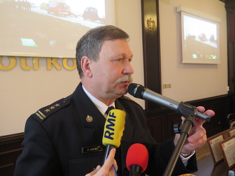 Zdjęcie 9: Służby ratownicze spisały się na medal