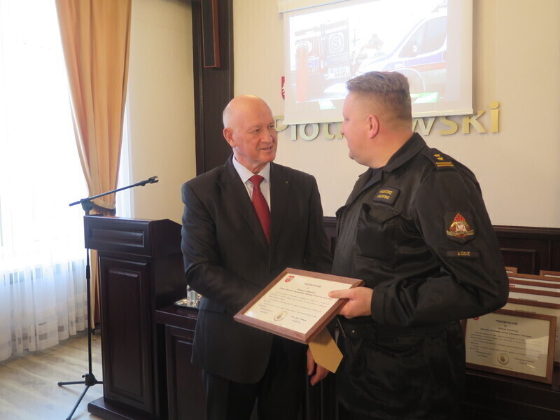 Zdjęcie 15: Służby ratownicze spisały się na medal