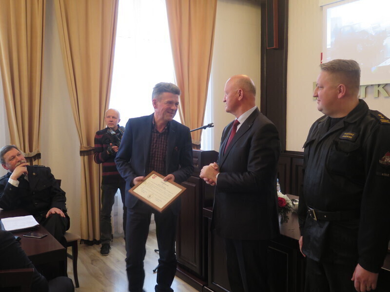 Zdjęcie 19: Służby ratownicze spisały się na medal