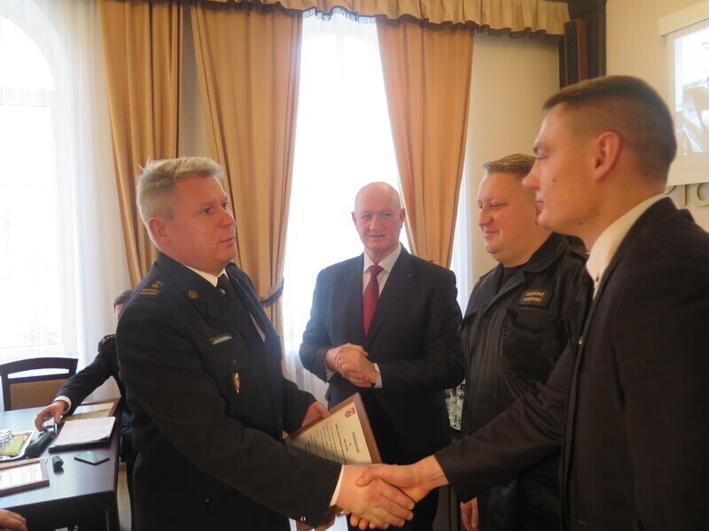 Zdjęcie 25: Służby ratownicze spisały się na medal