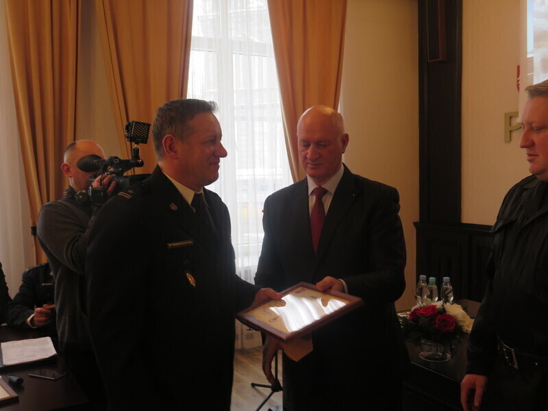 Zdjęcie 26: Służby ratownicze spisały się na medal