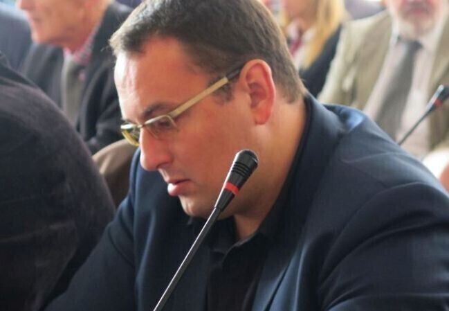 Piotrkowski radny wnioskuje o darmową komunikację. W przypadku smogu