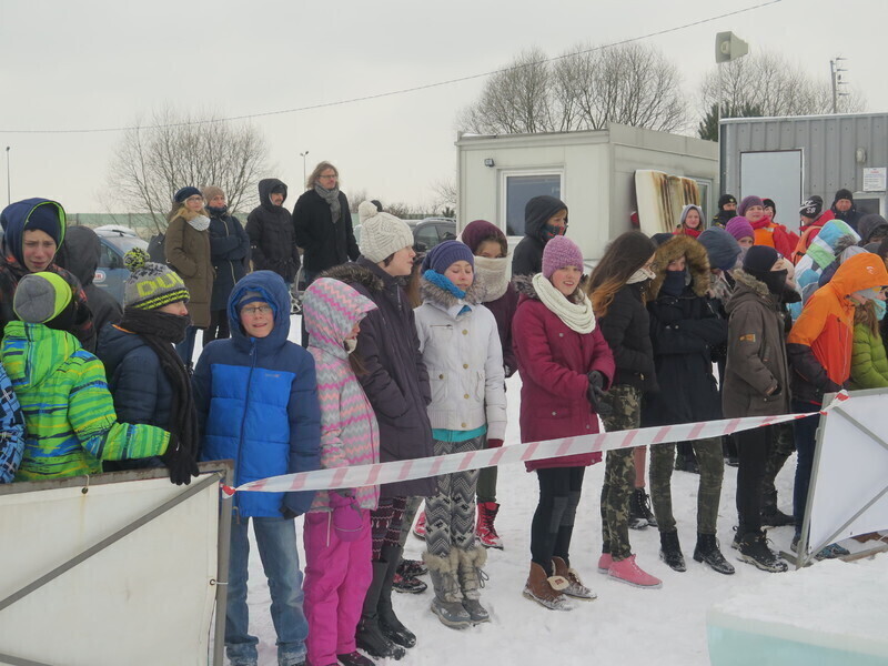 Zdjęcie 6: WOPR i strażacy ćwiczyli na lodzie