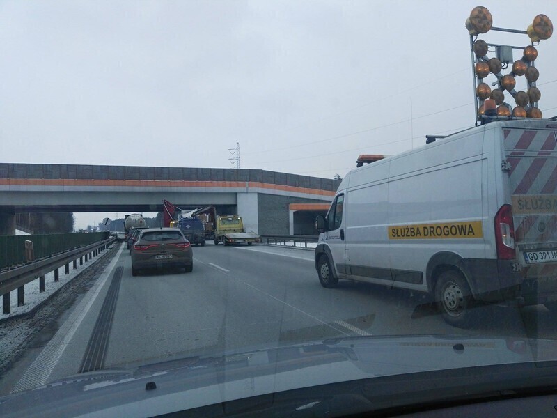 Zdjęcie 4: Kraksa tirów na S8