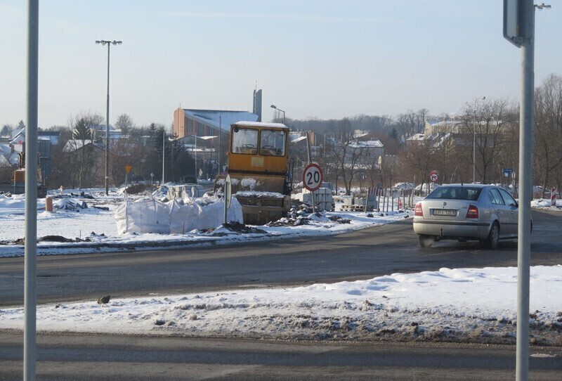 Zdjęcie 3: Rondo Sulejowskie. Prace wstrzymano 