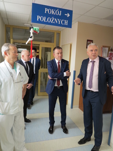 Zdjęcie 10: Wojewoda odwiedził Bełchatów