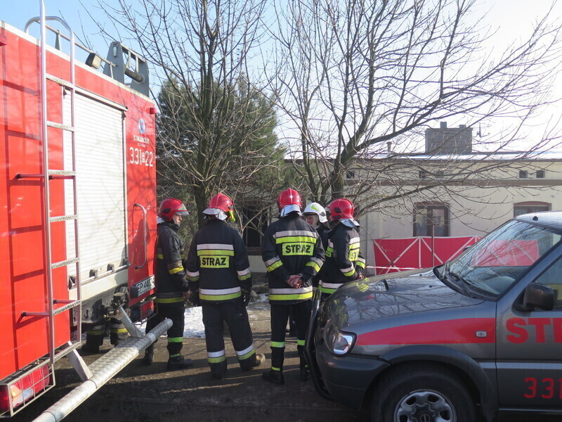 Zdjęcie 5: Tragedia w Moszczenicy. Nie żyją dwie osoby [AKTUALIZACJA]