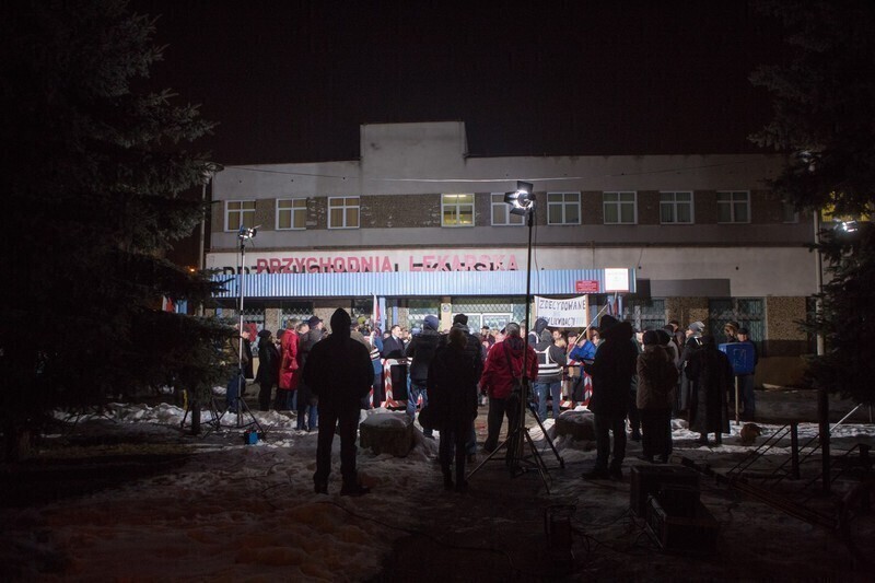 Zdjęcie 12: Sprawa przenosin poradni w TVP INFO