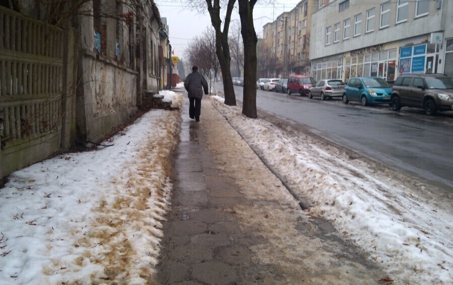 Na chodnikach lodowisko. Piotrkowianie łamali ręce i nogi