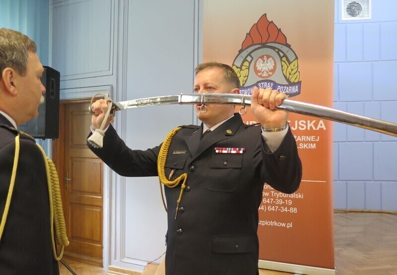 Zdjęcie 8: Dzień pożegnań u strażaków 