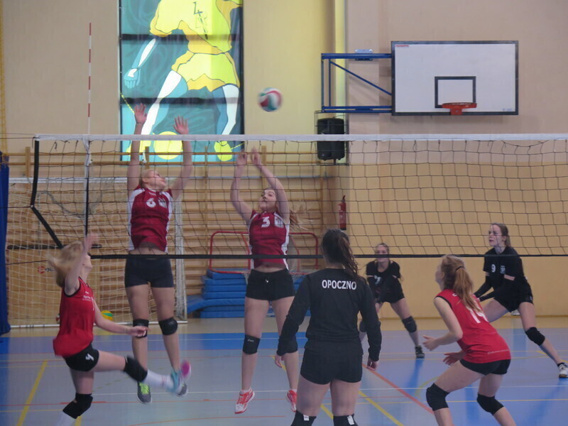 12 zespołów powalczy o tytuł