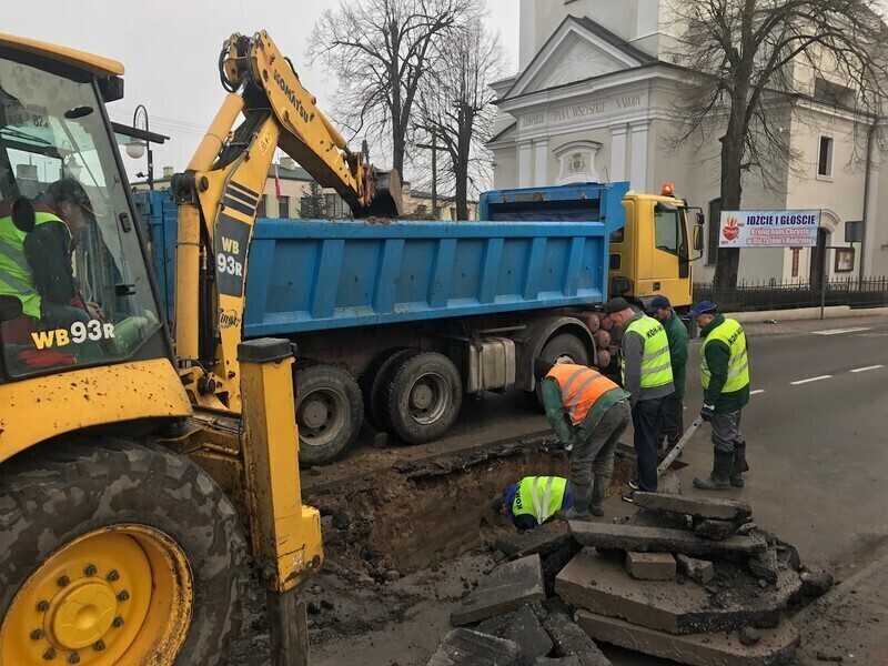 Awaria wodociągu w centrum Wolborza