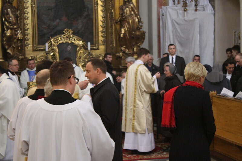 Zdjęcie 50: Msza Święta z udziałem par prezydenckich [GALERIA]