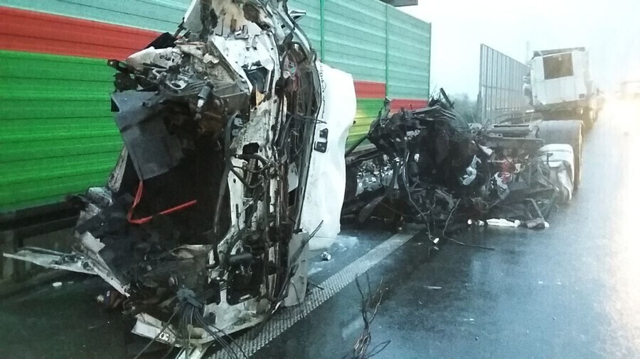 Jedna osoba ranna w wypadku na S8 ZDJĘCIA