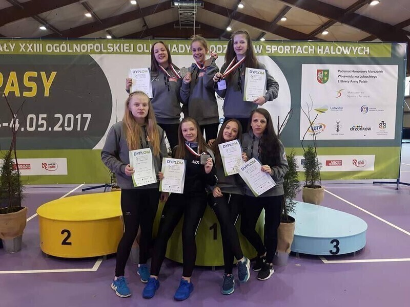 Zapaśniczki i zapaśnicy AKS godnie reprezentowali Piotrków