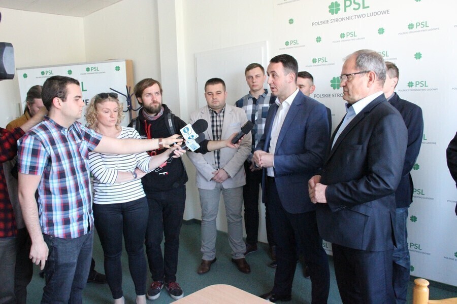 Wojewódzki PSL zwraca uwagę na trudną sytuację rolników