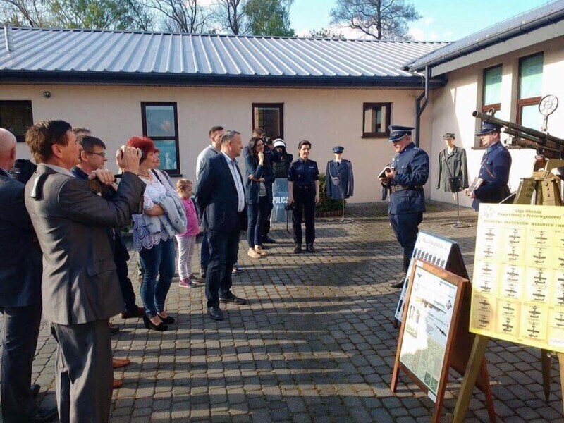 Policja wczoraj i dziś Kręci nas bezpieczeństwo