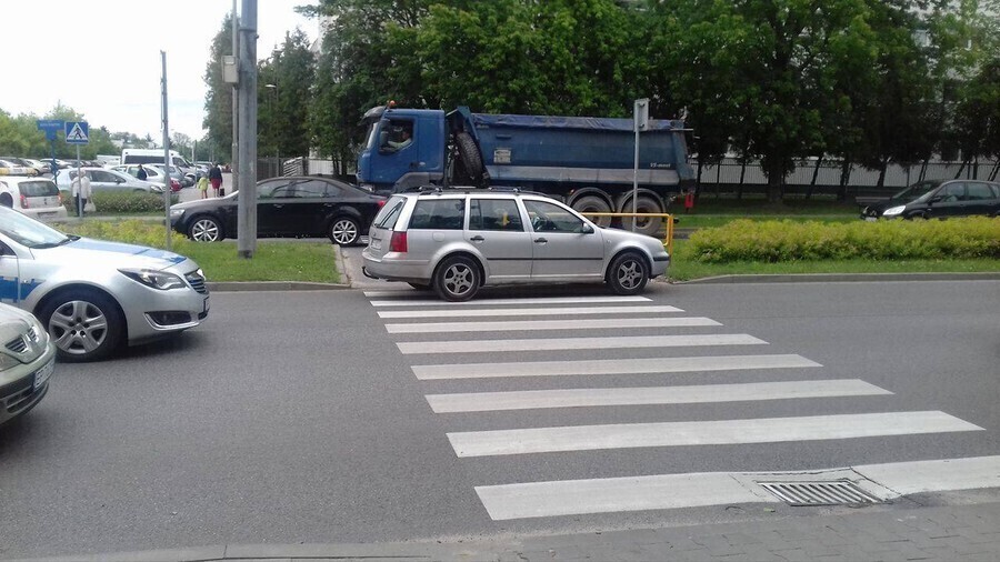 Potrącenie pieszej na Armii Krajowej