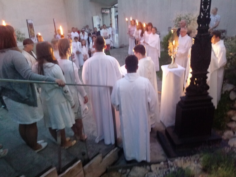 Boże Ciało w Piotrkowie. Na finał procesja z pochodniami