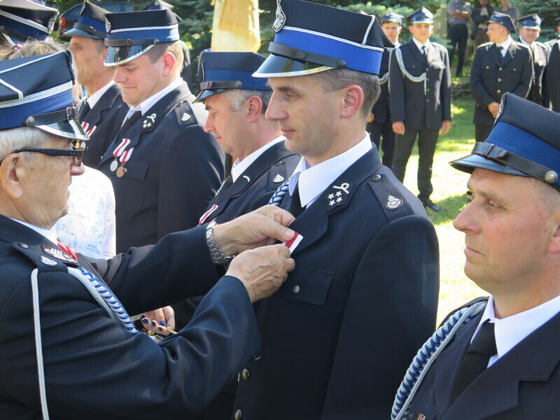 Bogu na chwałę ludziom na pożytek. 100 lat OSP w Czarnocinie