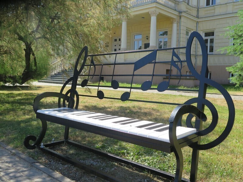 Muzyczne ławeczki już wróciły na swoje miejsce