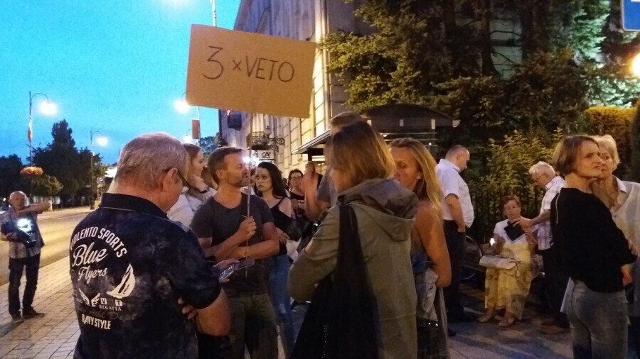 W obronie Konstytucji - kolejny protest przed sądem AKTUALIZACJA