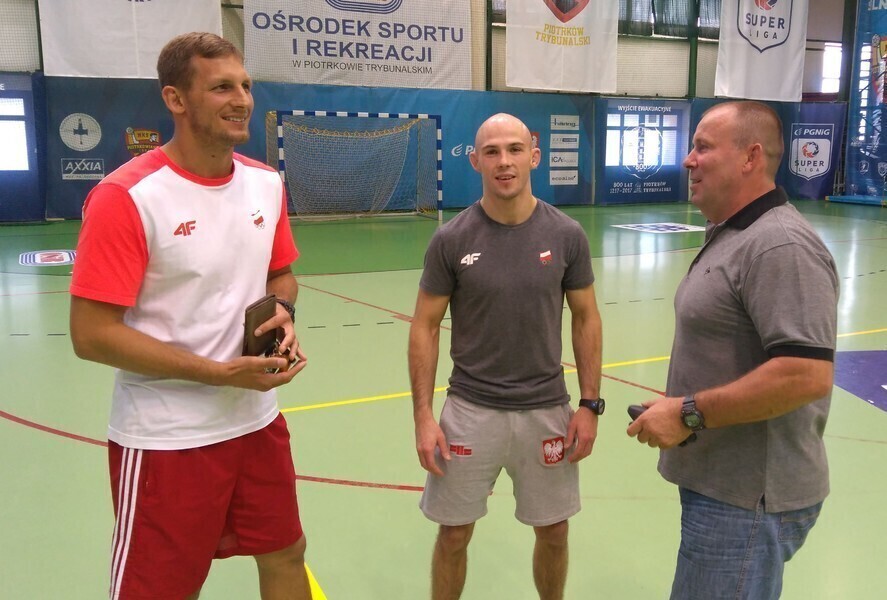 Operacja Paryż rozpoczęta