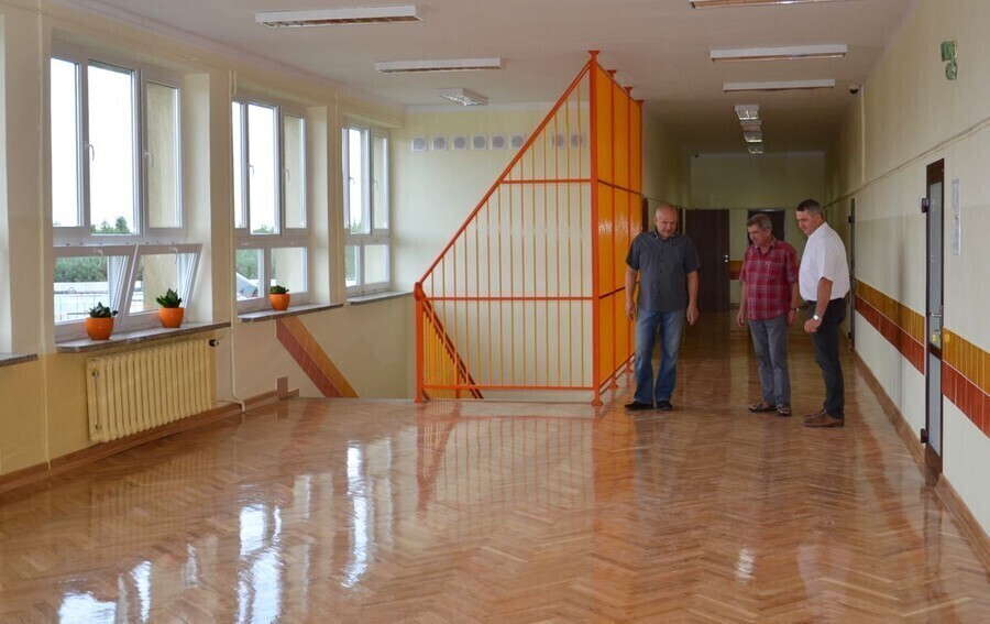 Remont Szkoły Podstawowej w Szydłowie