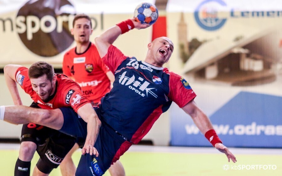 Piotrkowianin zaczął od porażki