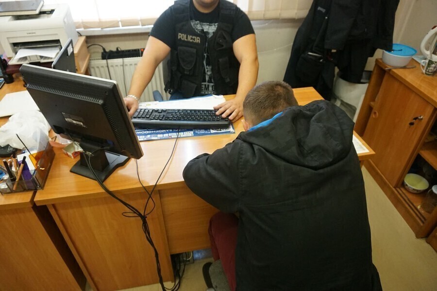 Policja przerwała gehennę bezdomnego